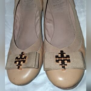 Tory Burch Leather Flat Shoes, Size7